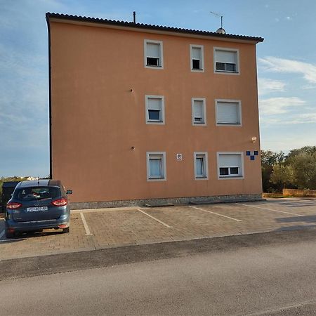 Apartment Zlatko Rovinj Exteriör bild