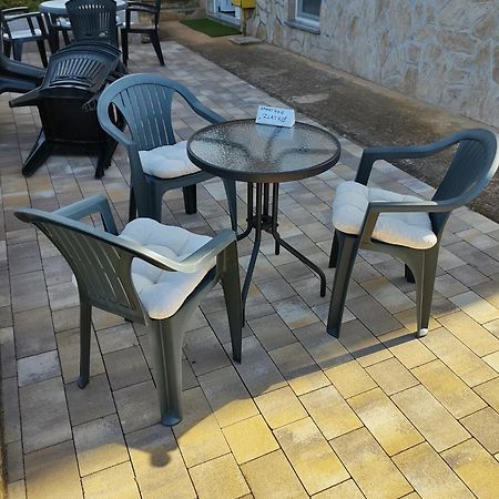 Apartment Zlatko Rovinj Exteriör bild
